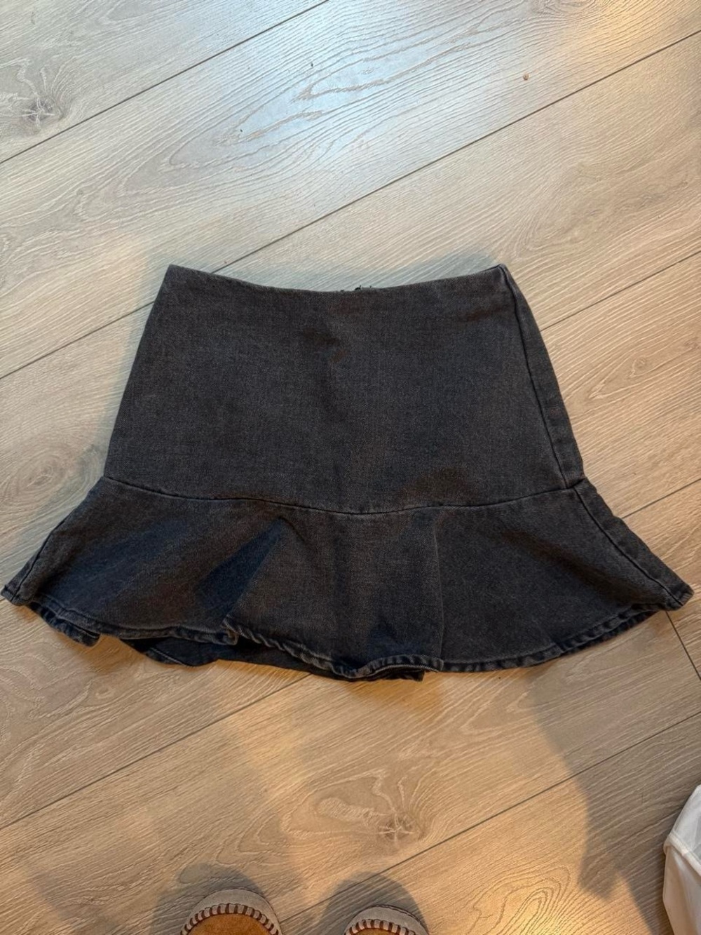 H&M Black Flared Ruffle Mini Skirt